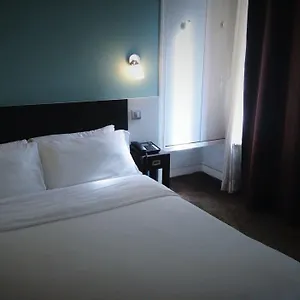 Hotel Du Maine Paris